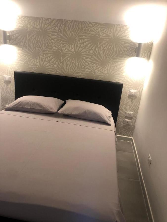 Appartement Il Rifugio Di Margo à Bari Extérieur photo